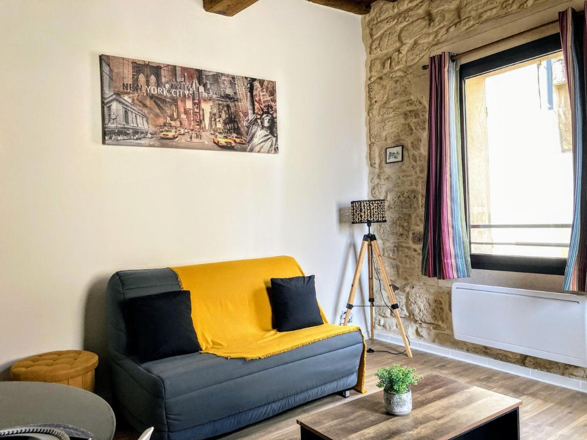 Immeuble 3 Apparts Centre Historique St Gilles Maisoncarreeconciergerie 생 질 외부 사진