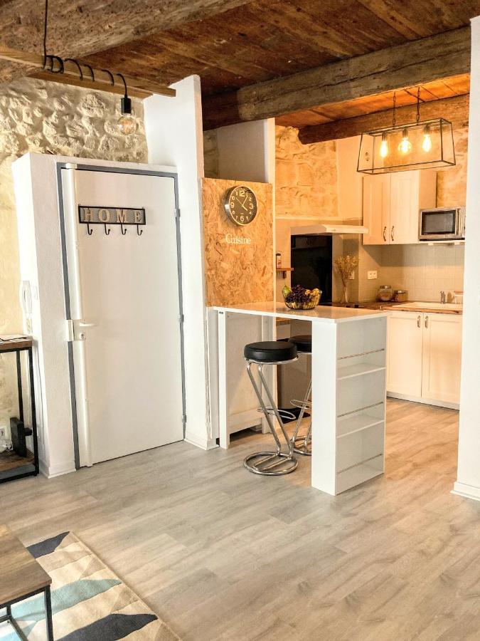 Immeuble 3 Apparts Centre Historique St Gilles Maisoncarreeconciergerie 생 질 외부 사진