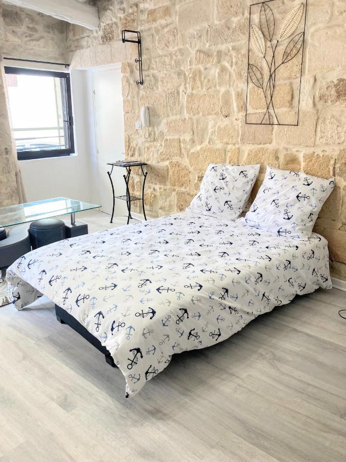Immeuble 3 Apparts Centre Historique St Gilles Maisoncarreeconciergerie 생 질 외부 사진