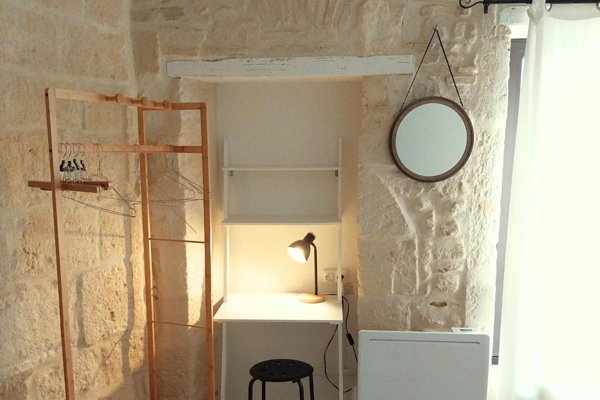 Immeuble 3 Apparts Centre Historique St Gilles Maisoncarreeconciergerie 생 질 외부 사진